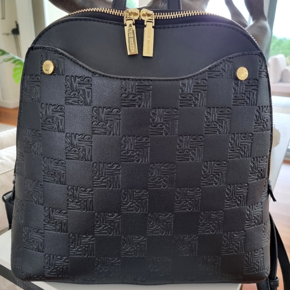 ⭐️ SOLD ⭐️NEW STEVE MADDEN black leather bagpack - Picture 2 of 3